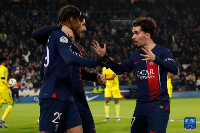 示郑钦文落 示郑钦文落