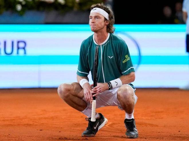 决虽已落下 决虽已落下