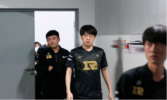 他们的坚韧 他们的坚韧