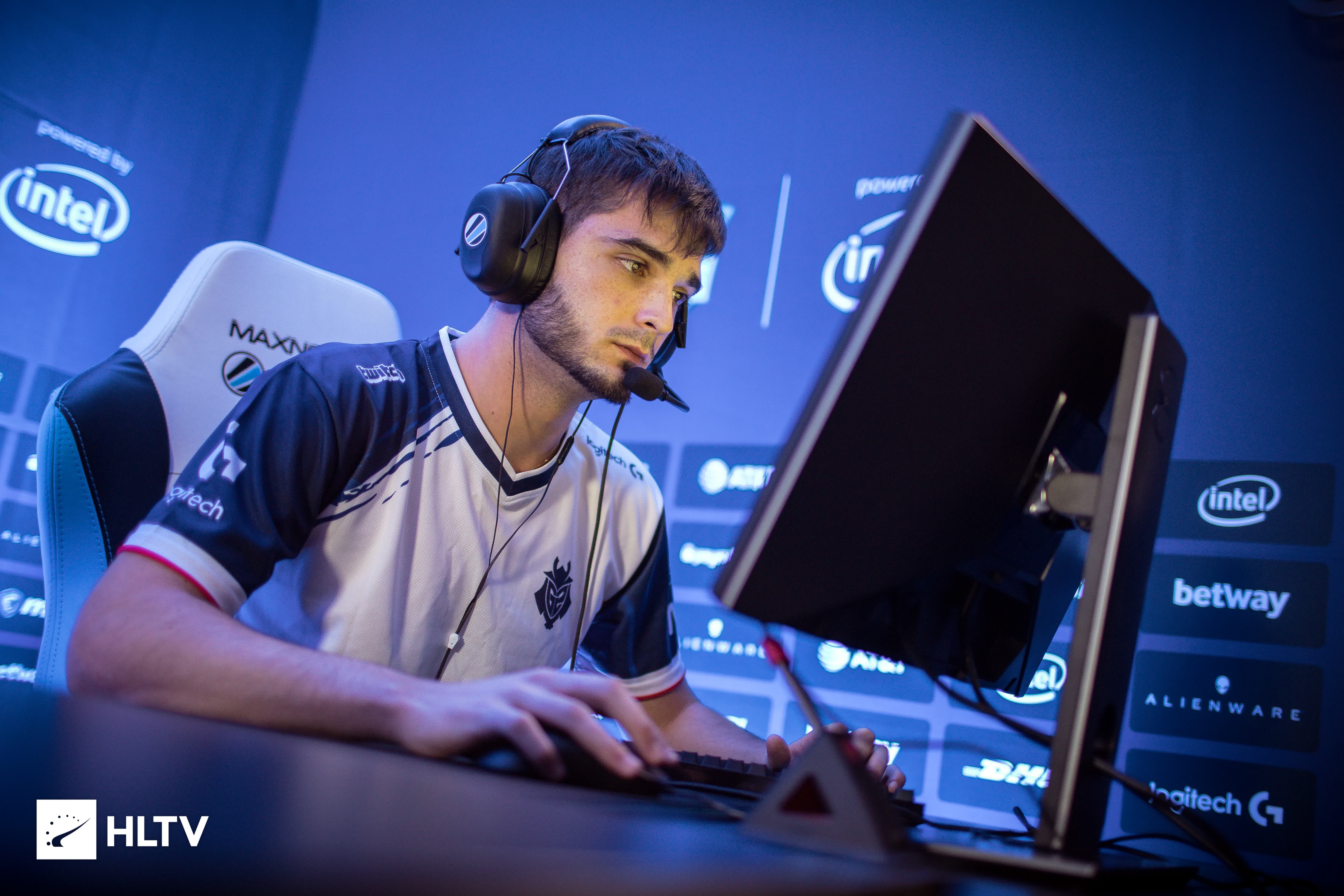 然没有赢得 然没有赢得